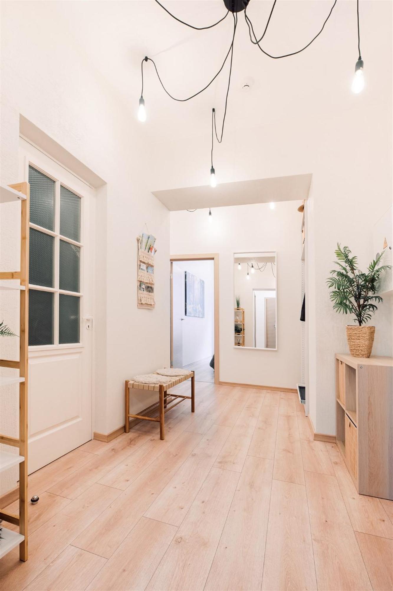 Harmony Apartment/9 Guests/ 4 Bedroom / Old Town *