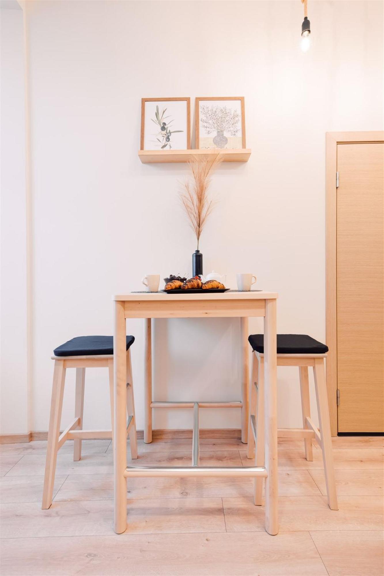 Harmony Apartment/9 Guests/ 4 Bedroom / Old Town Leilighet